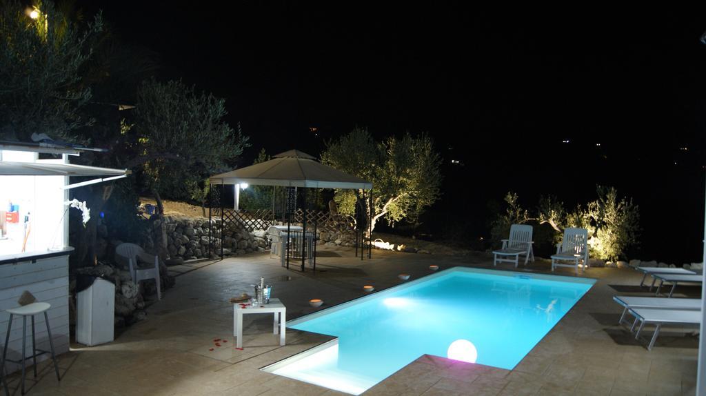 B&B Eyexei Domus Agrigento Exterior foto