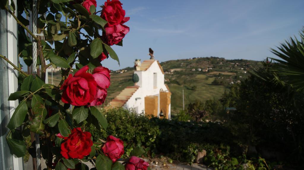 B&B Eyexei Domus Agrigento Exterior foto